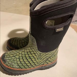 Boys Bogs tall insulated winter boots